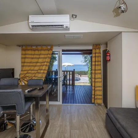 Villaggio Miramare منتزه العطل