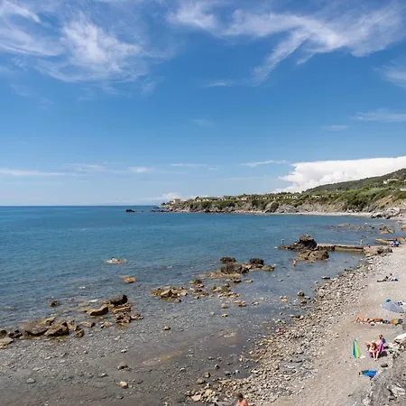 Villaggio Miramare منتزه العطل ليفورنو