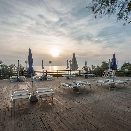 Villaggio Miramare 3*